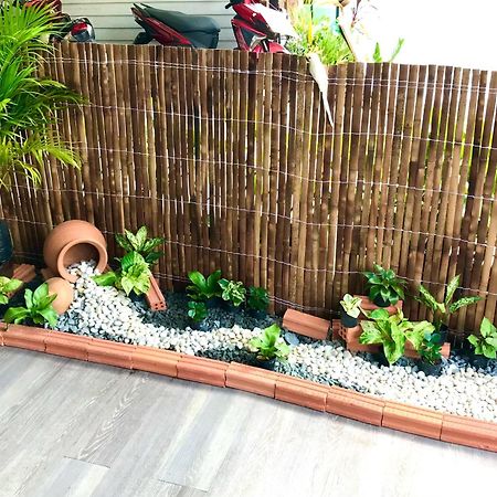 The Luka Guesthouse And Restaurant Patong Luaran gambar