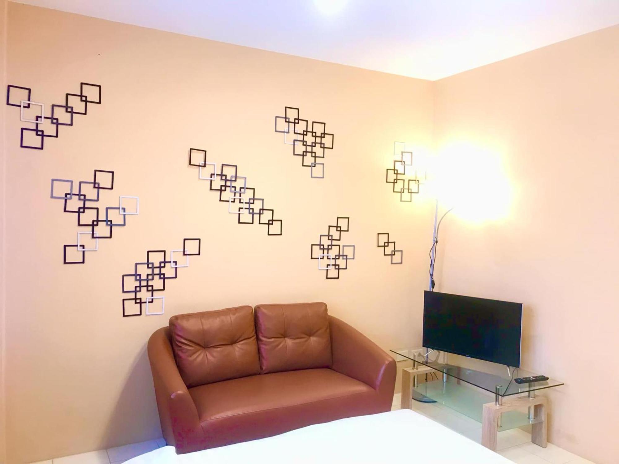 The Luka Guesthouse And Restaurant Patong Bilik gambar